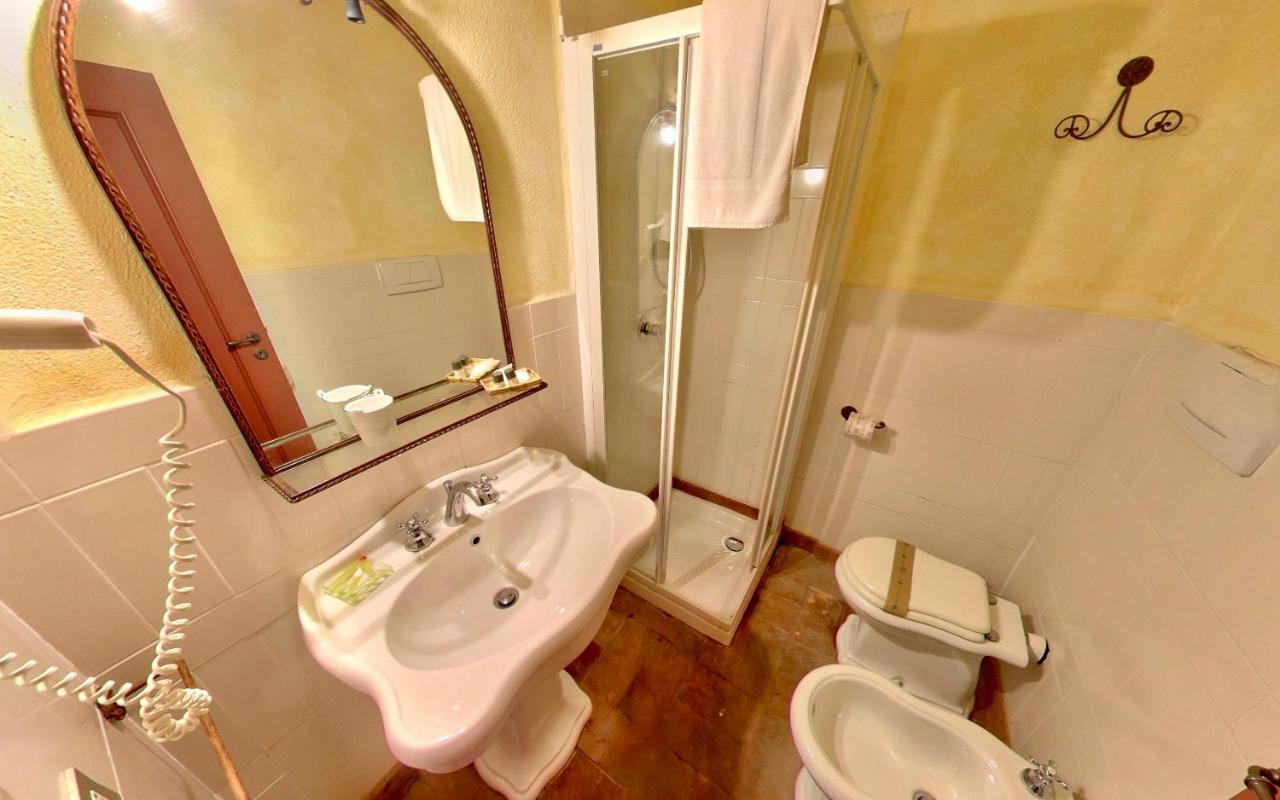 Monastero Le Grazie Hotel Amelia Kültér fotó
