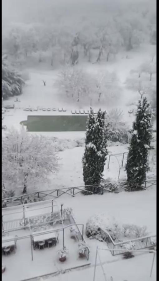 Monastero Le Grazie Hotel Amelia Kültér fotó