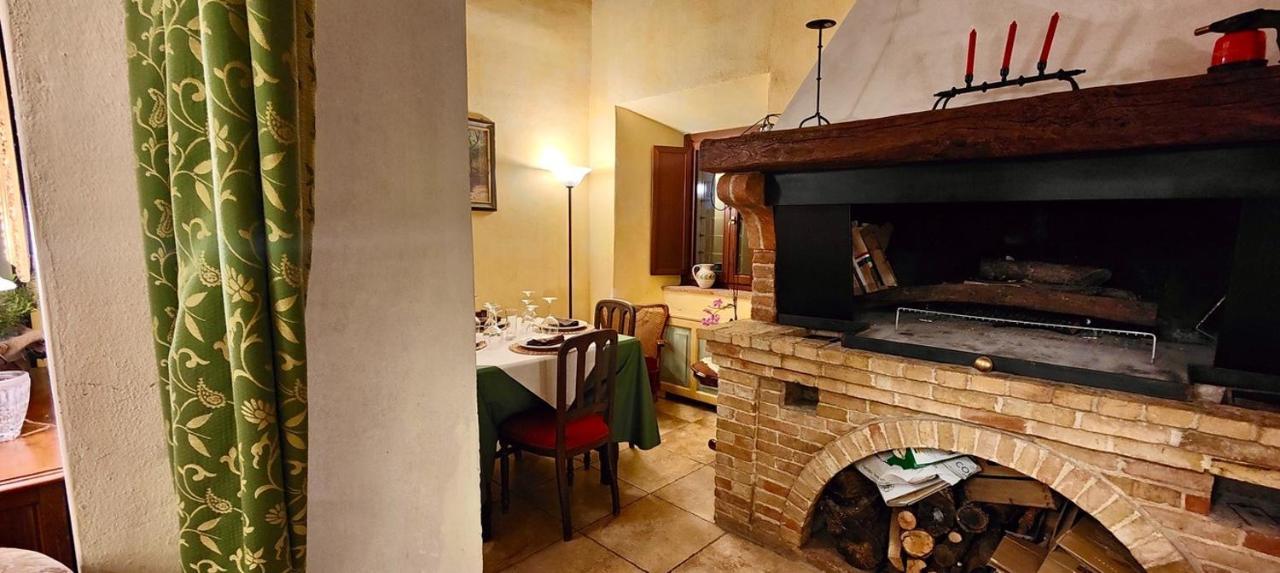 Monastero Le Grazie Hotel Amelia Kültér fotó